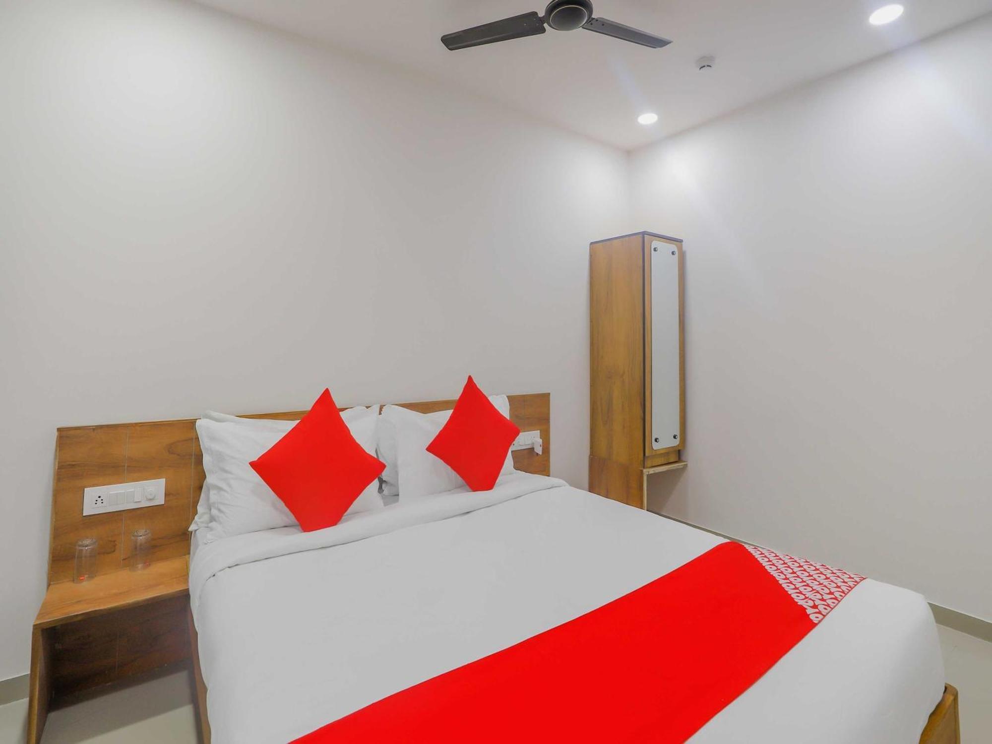 Hotel O Casa Marina Bhatha Экстерьер фото